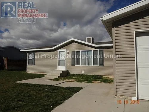 288 W 2050 S Photo 1