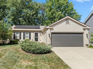 1064 Arapaho Ave, Worthington, OH 43085