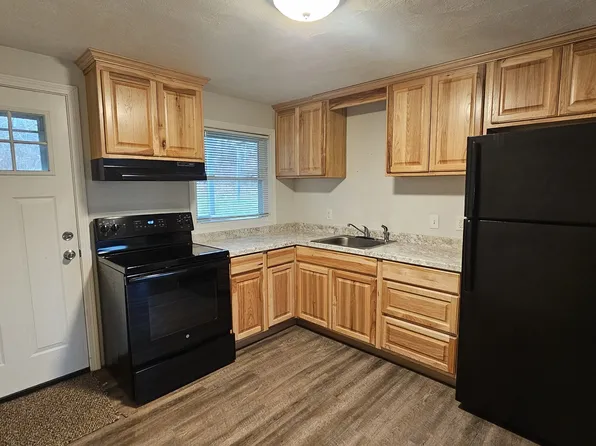 278 Dresser Hill Rd #6, Dudley, MA 01571