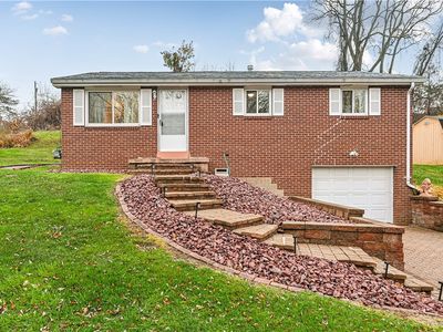 881 Iris Dr, North Huntingdon, PA, 15642