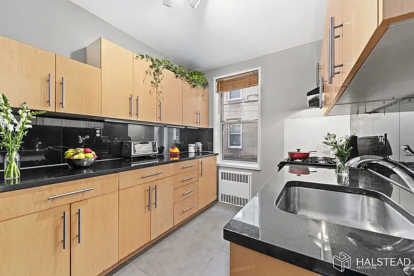 Sold by Halstead Real Estate | media 3