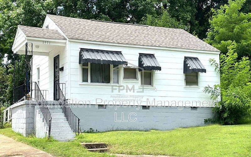 1st image of 1971 Boyle Ave