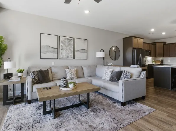 1065 Topsider Ln #110, Osage Beach, MO 65065