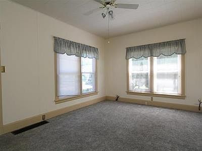 4th image of 900 Auburn St