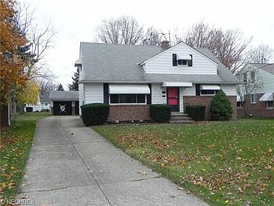 1st image of 300 E 280th St