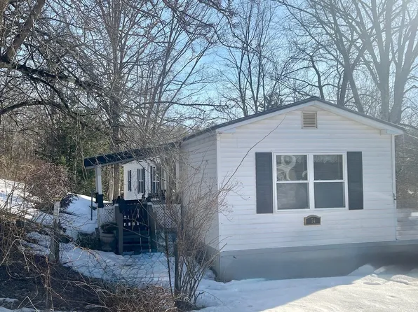 74 Morway Park, Charlestown, NH 03603
