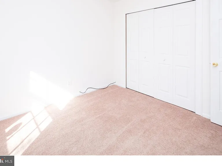 107 Washington Ave — Photo 14