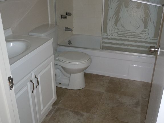 4th image of 2163 Mesa Verde Dr