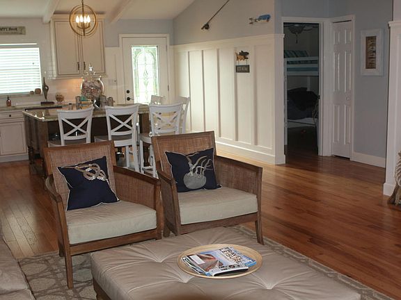 5th image of 2615 Lynwood Pl
