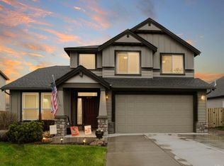 2713 50th St, Redmond, OR 97756