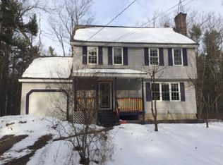 71 Heath St, Newton, NH 03858