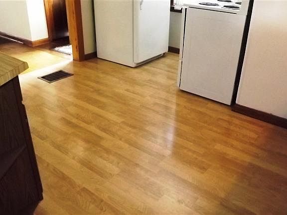 3rd image of 8971 Flintwood Dr