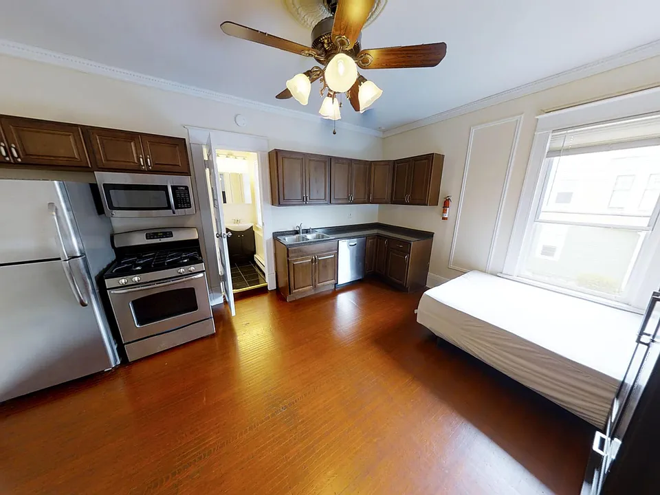 321 Westcott St #5