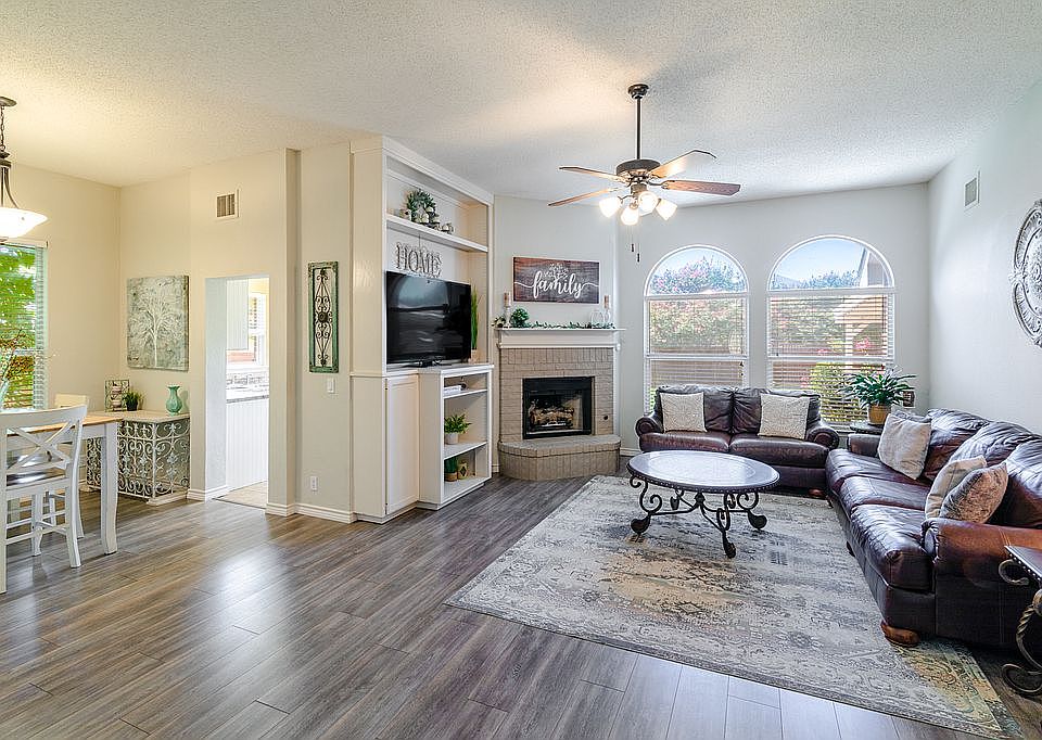 Great open floor plan!