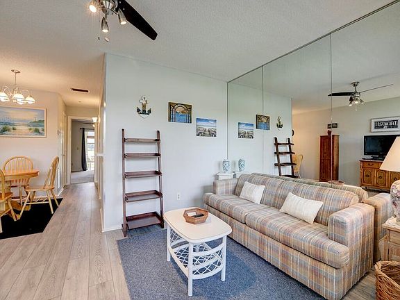 5th image of 41 Vista Gardens Trail #204