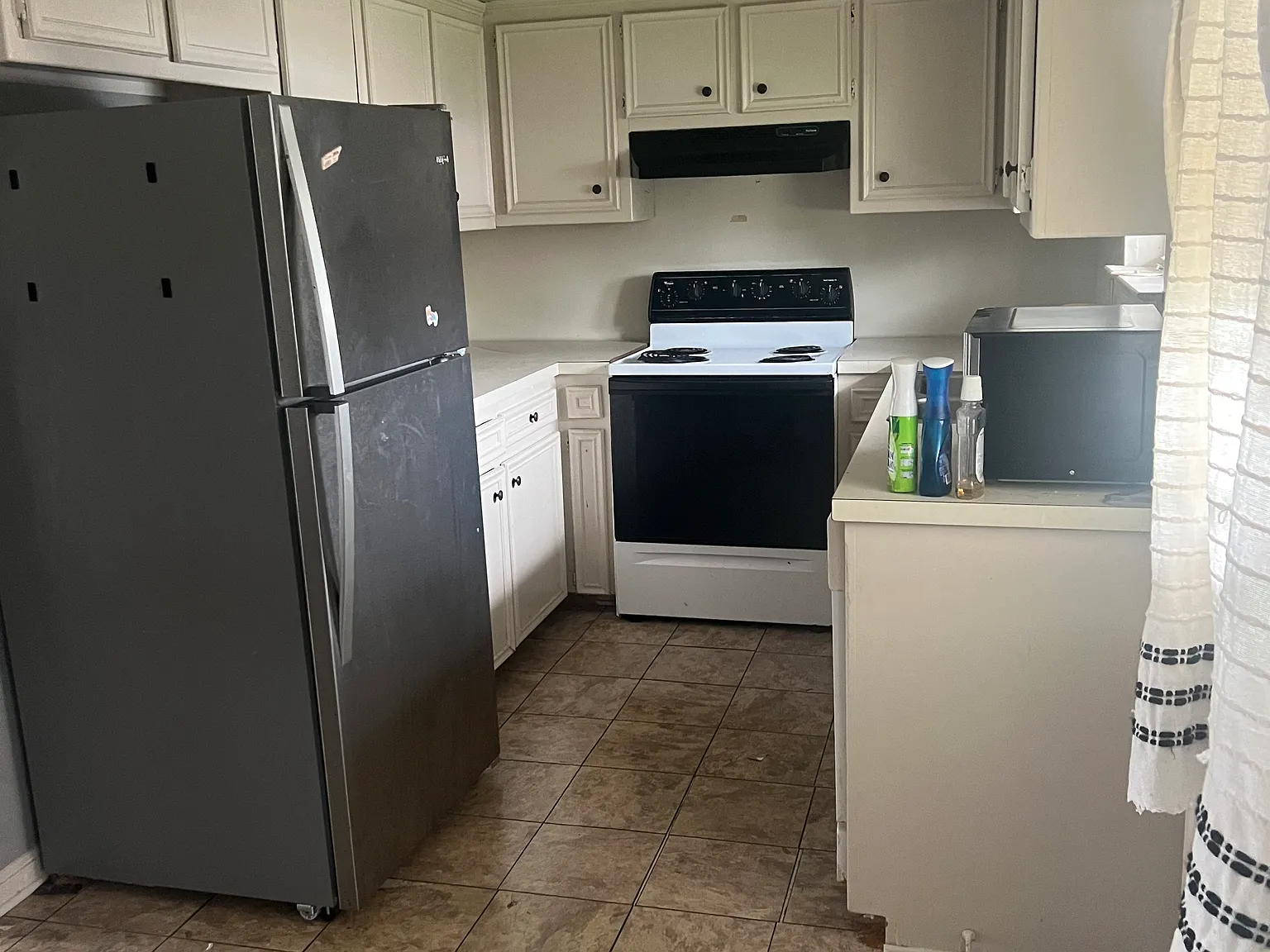 40459 W Hernandez Ave — Photo 3