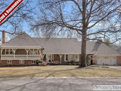 9919 Lee Cir, Leawood, KS, 66206