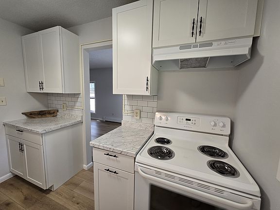 5th image of 205 Blakely Rd APT 3