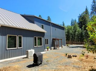 205 Witness Way, Rogue River, OR 97537