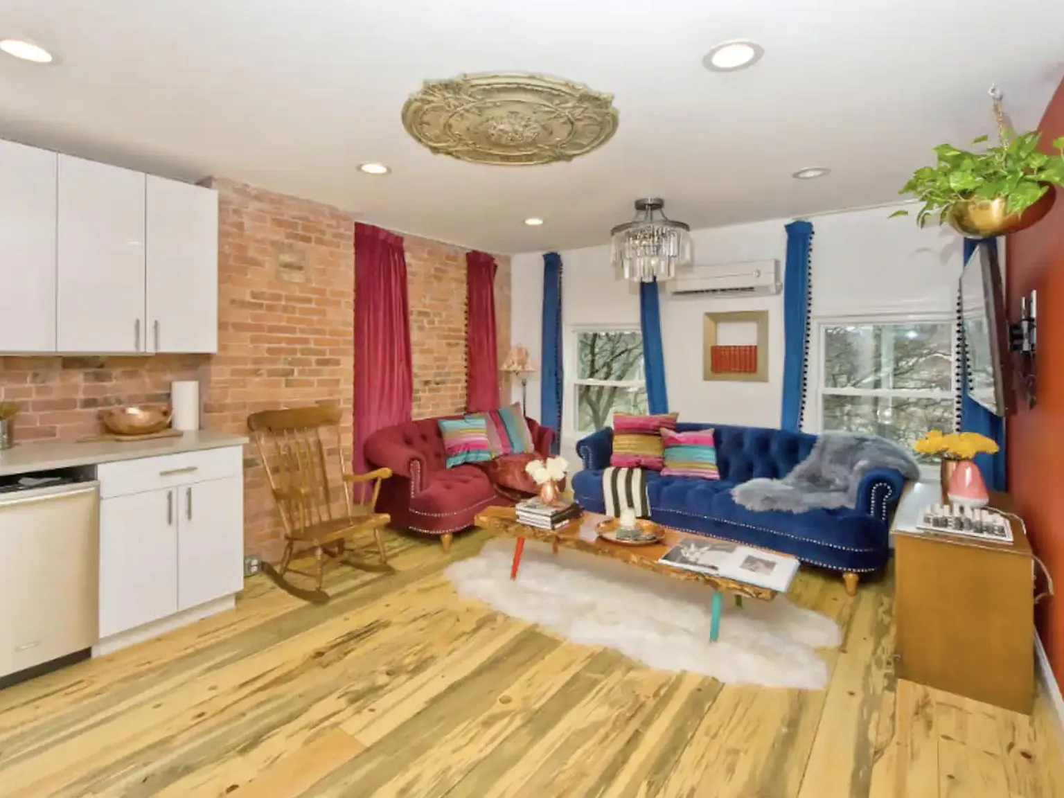 273 Dwight St — Photo 3