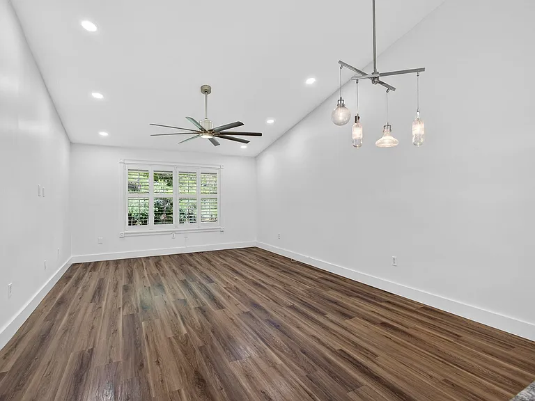13085 Belhaven Ct #4 — Photo 10