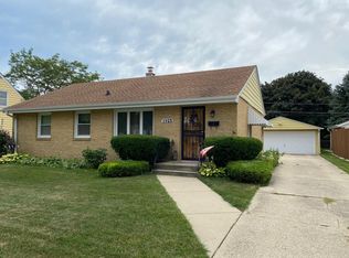 1923 Arlington Ave, Racine, WI 53403