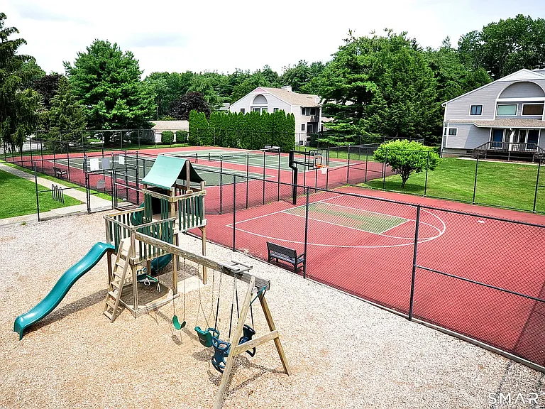2103 Mill Pond Dr #2103 — Photo 2