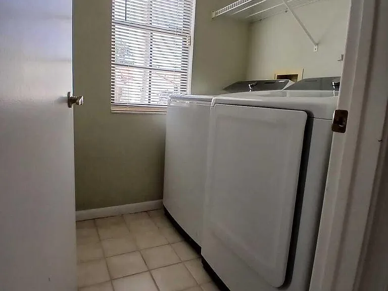 1731 Shoreside Cir — Photo 5