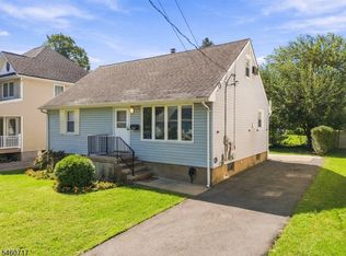 454 Lasalle Ave, Hasbrouck Heights Boro, NJ 07604