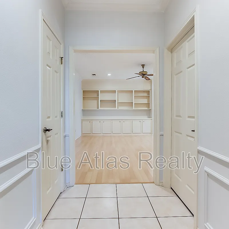 2 bed, 2.0 bath, 1582 sqft, $1,850 — Photo 2
