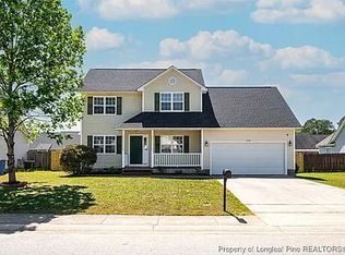 1512 Belews Creek Ln, Fayetteville, NC 28312