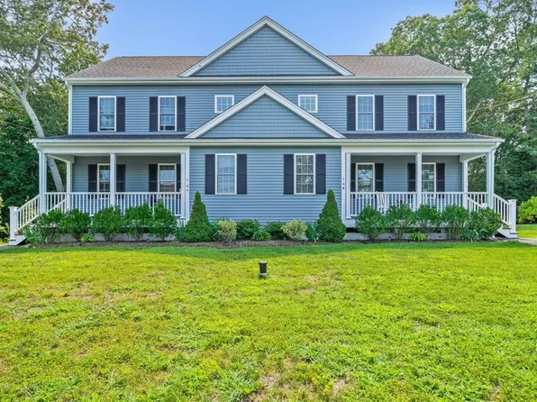 14 Glenwood Ave #B, Foxboro, MA 02035