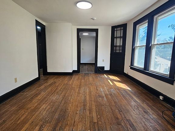 5th image of 7610 Dearborn Ave