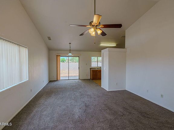 3rd image of 5422 W HUNTINGTON Drive