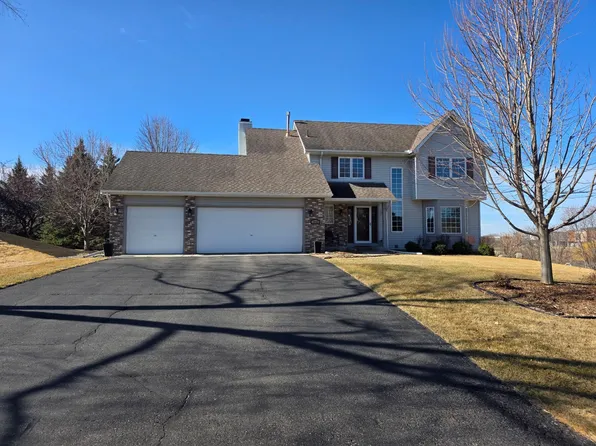 1815 Valley Ridge Trl S, Chanhassen, MN 55317