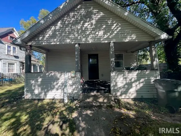 1311 Liston St, South Bend, IN 46628