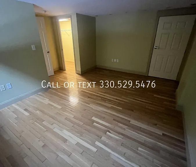 2404 Prospect Ave — Photo 89