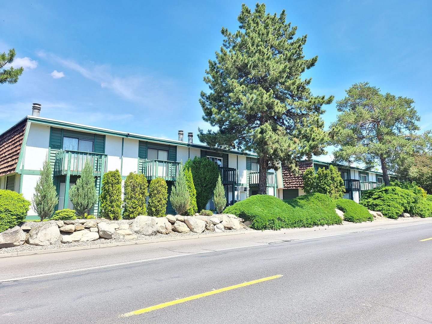 2121 E Upriver Dr APT 51, Spokane, WA 99207 Zillow