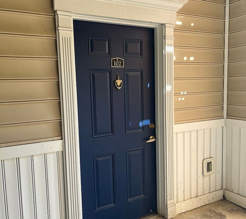 2nd image of 1903 N Lincoln Ave APT 102