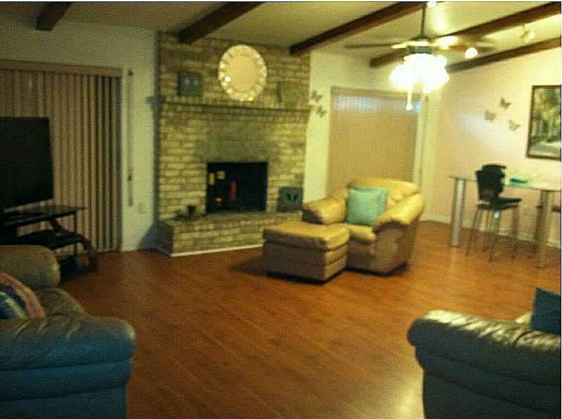 1st image of 4029 N Woodbine St