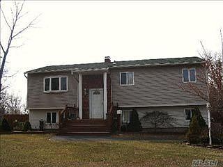 5th image of 2902 Watch Hill Ave