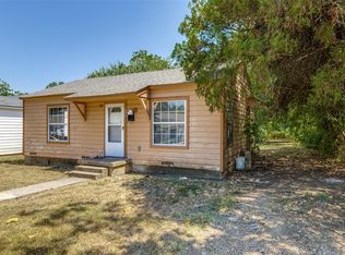 2706 Exeter Dr, Dallas, TX 75216