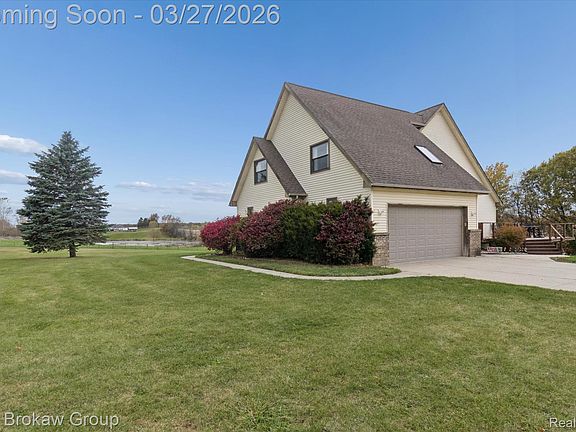 4th image of 9028 Gale Rd
