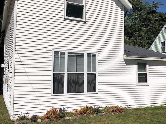 2nd image of 1958 Miner Ave