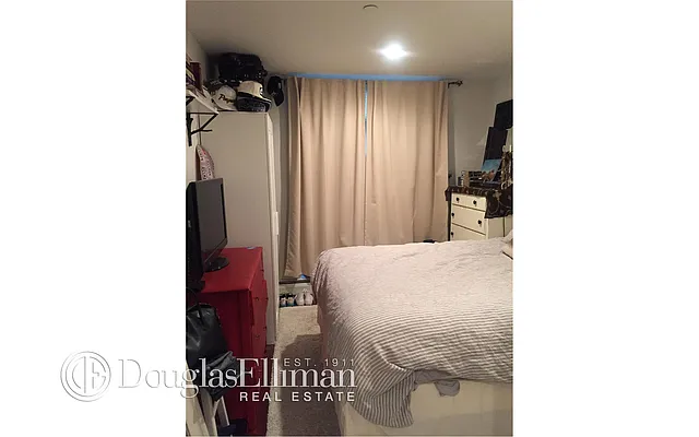 Rented by Douglas Elliman | media 13