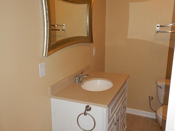 Nice bathroom