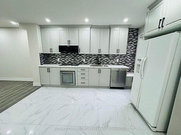 2nd image of 196 Caledonia Rd