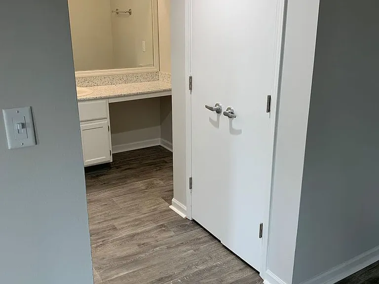 The Vibe at 8035 Apartments — Photo 66