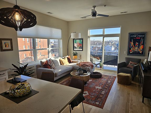 5th image of 2915 N Clybourn Ave Unit 407