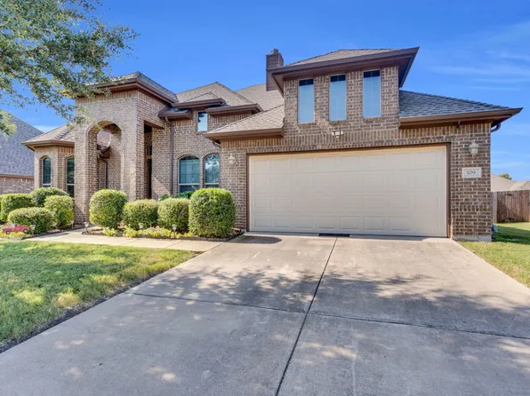 109 Thoroughbred St, Waxahachie, TX 75165